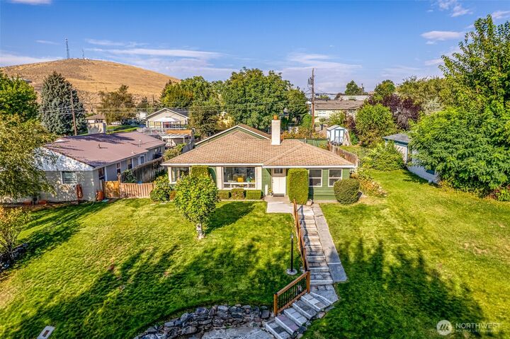 Property Photo: 209 Maringo Road WA 98823