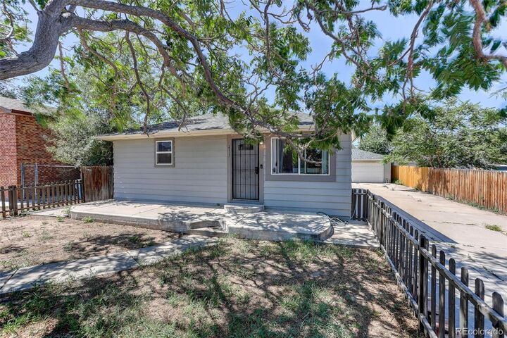 Property Photo:  5715 Niagara Street  CO 80022 