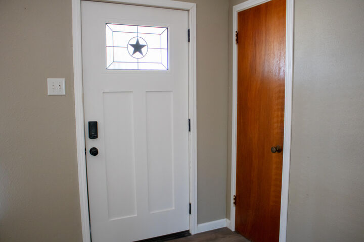 Property Photo:  2775 Oxford Avenue  TX 76904 