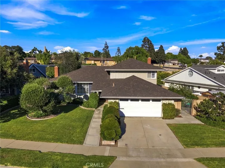 Property Photo: 2762 Tern Circle CA 92626