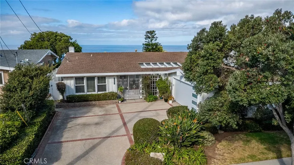 Property Photo:  30857 Rue Valois  CA 90275 