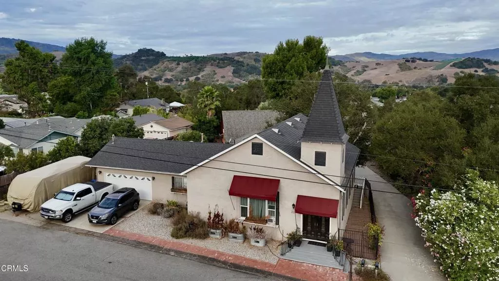 Property Photo:  229 Olive Street  CA 93022 