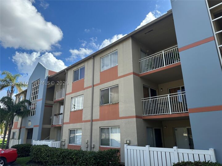 Property Photo: 18840 NW 57th Ave 207 FL 33015