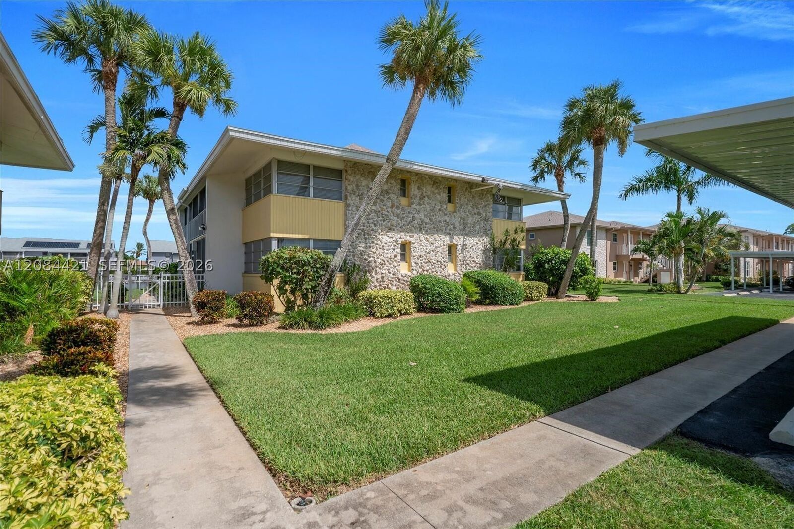 Property Photo:  4613 SE 5th Ave 210  FL 33904 