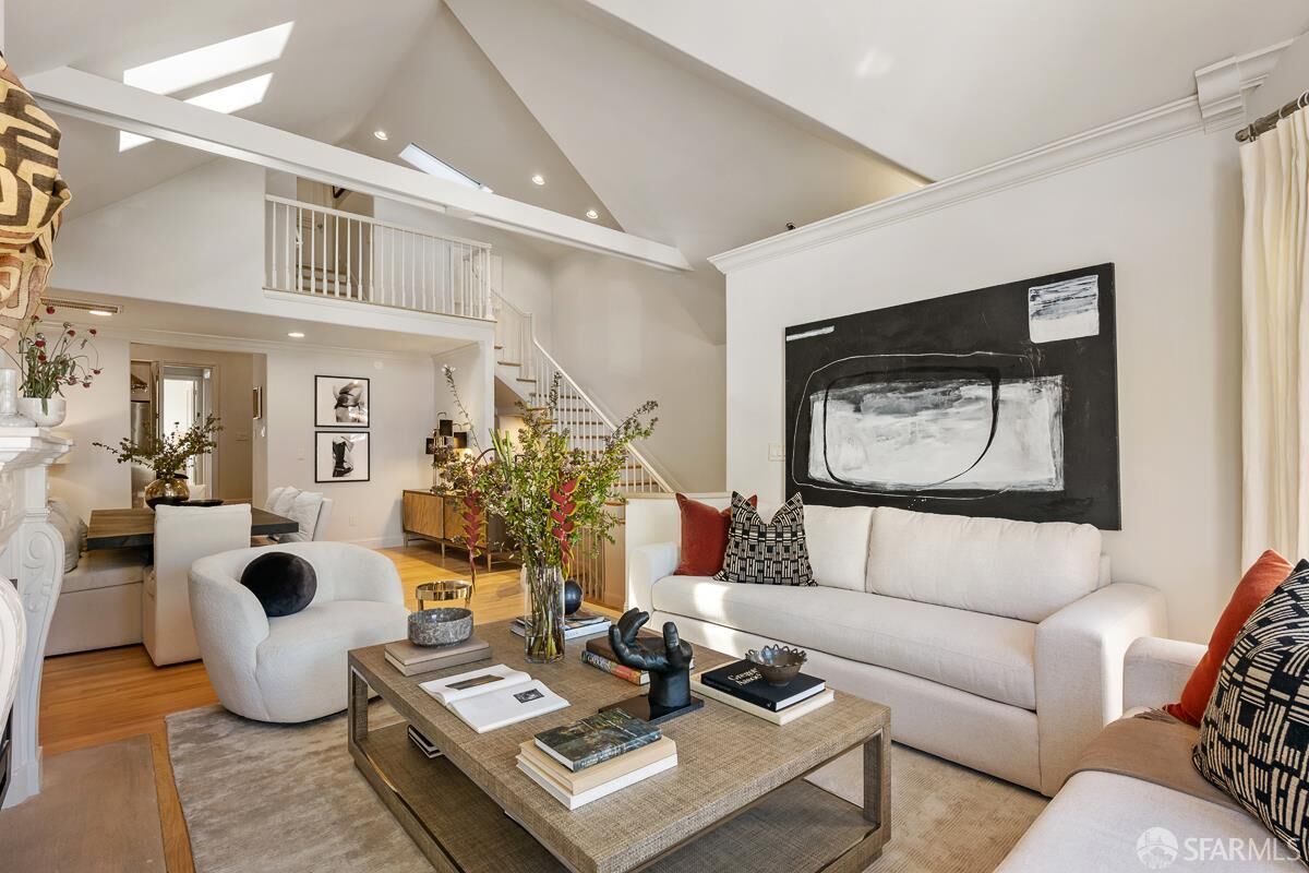 Property Photo: 2921 Octavia Street CA 94123