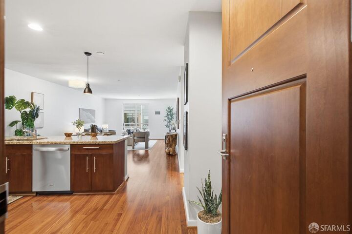 Property Photo:  325 Berry Street 306  CA 94158 