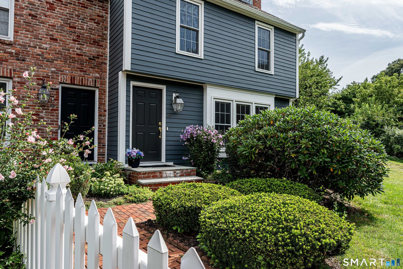 Property Photo:  23 Esterly Farms Road 23  CT 06443 