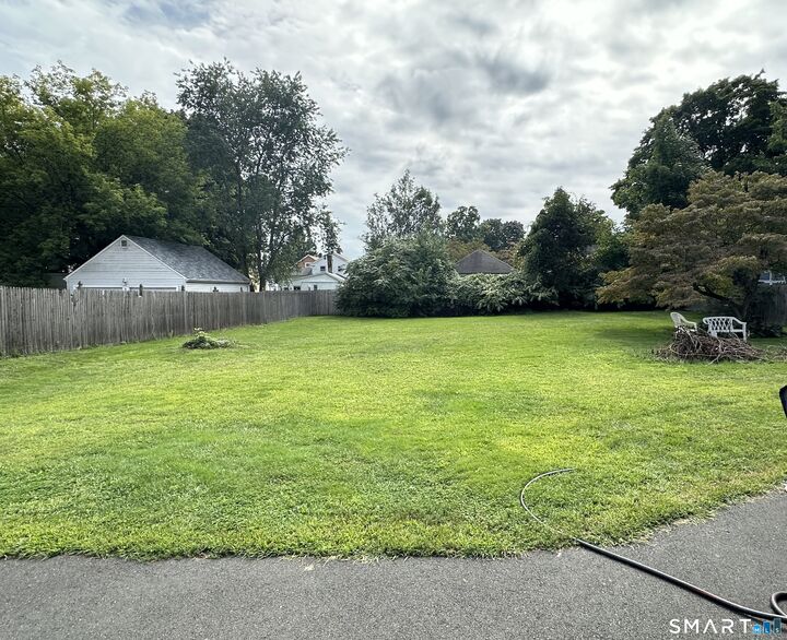 Property Photo: 76-78 Oak Street CT 06096