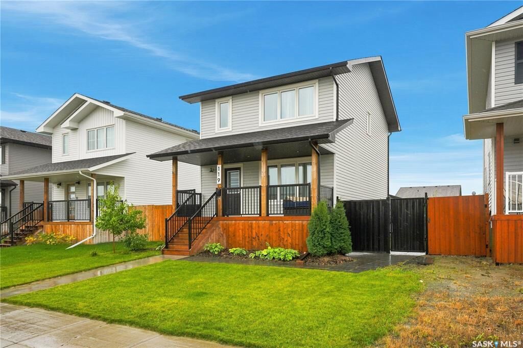 Property Photo:  119 Reddekopp Crescent  SK S0K 4S3 