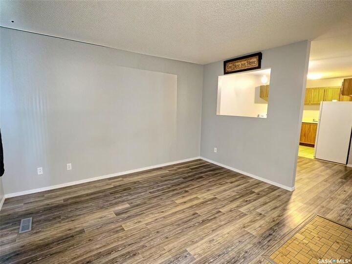 Property Photo:  525 Dufferin Avenue 101  SK S4A 2J1 