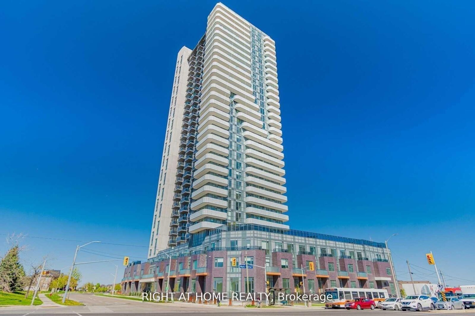 Property Photo:  8 Nahani Way 2918  ON L4Z 4J8 