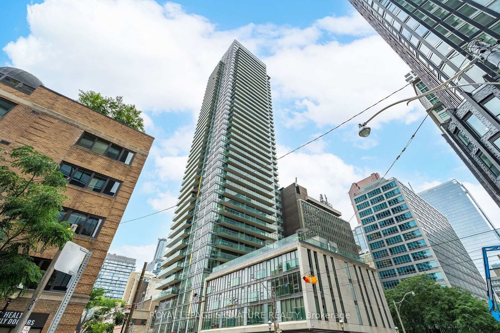 Property Photo:  33 Lombard Street 316  ON M5C 3H8 