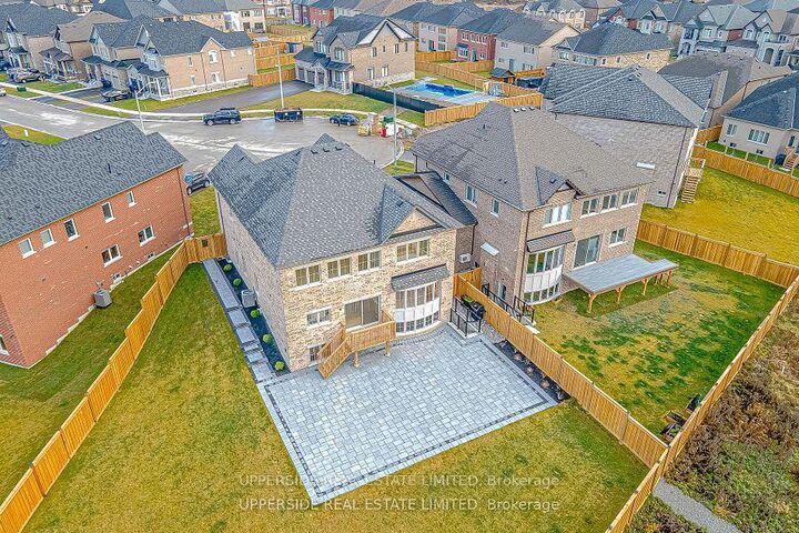 Property Photo:  1727 Corsal Court  ON L9S 0P8 