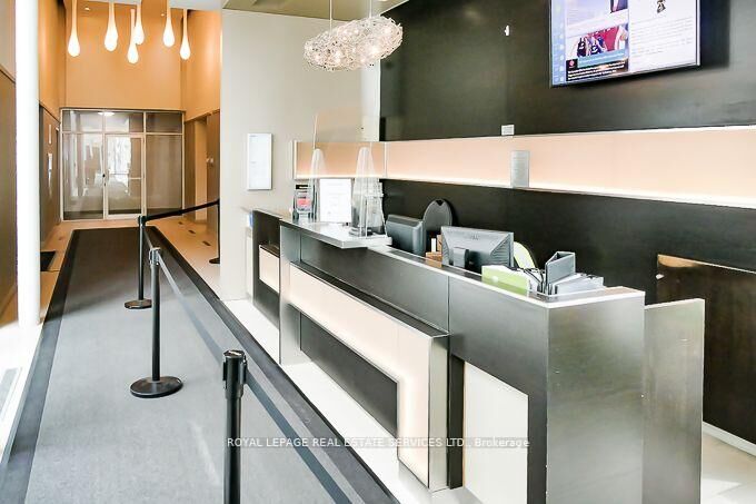 Property Photo:  90 Stadium Road 1102  ON M5V 3W5 