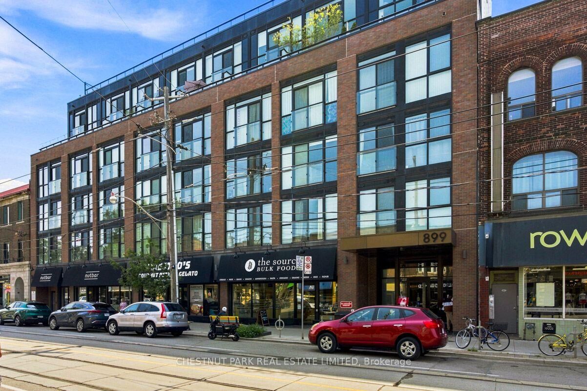 Property Photo:  899 Queen Street E 205  ON M4M 0C8 