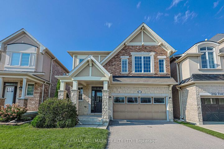 Property Photo:  315 Thomas Phillips Drive  ON L4G 0T3 