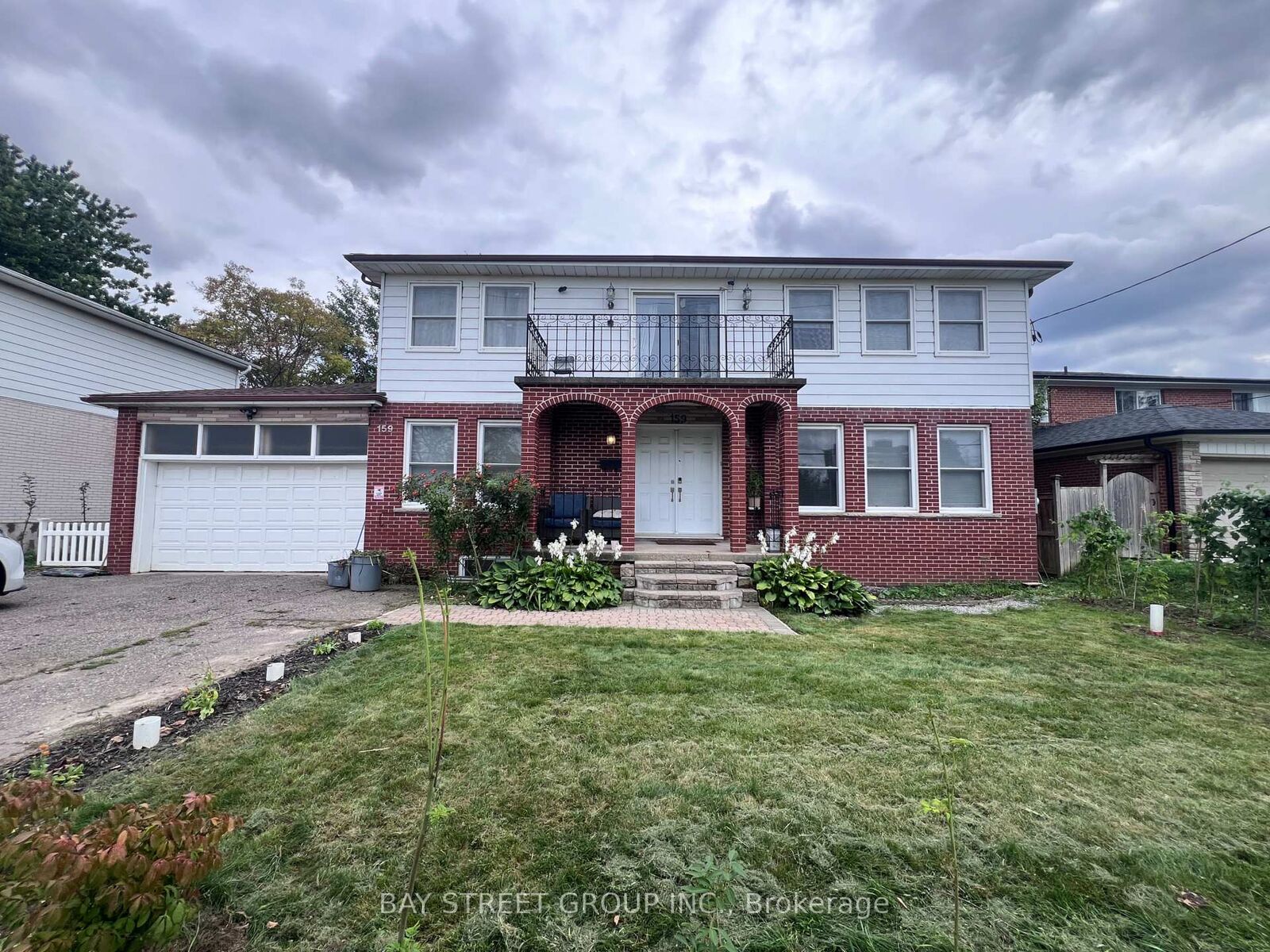 Property Photo:  159 Pleasant View Drive Bsmt  ON M2J 3R3 