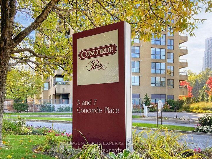 Property Photo:  7 Concorde Place #910  ON M3C 3N4 
