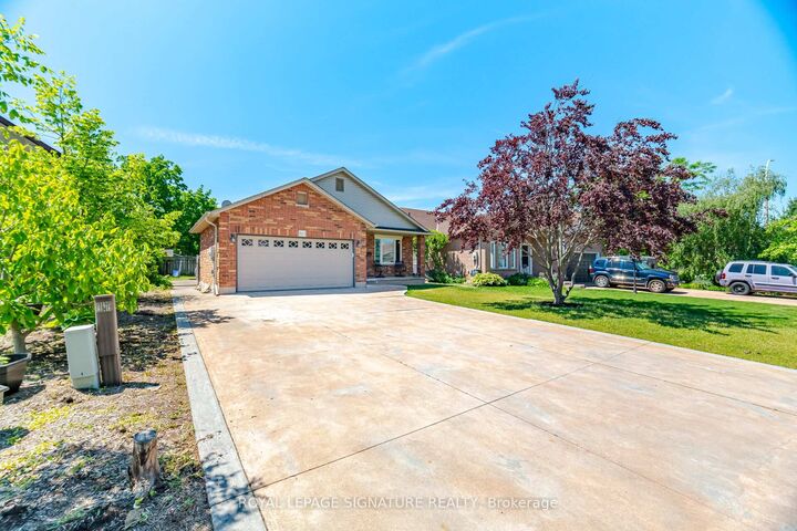 Property Photo:  5122 Meadowood Lane  ON L3J 0J7 