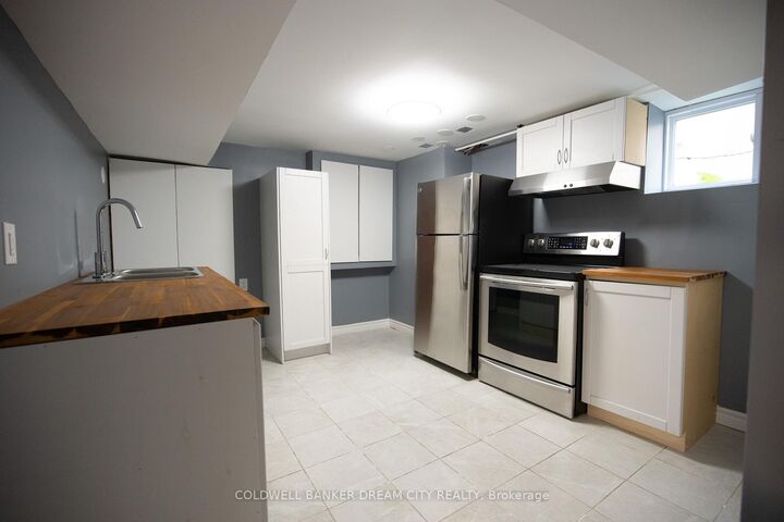 Property Photo:  22 Elm Grove Avenue (Bsmt)  ON L4E 2T1 