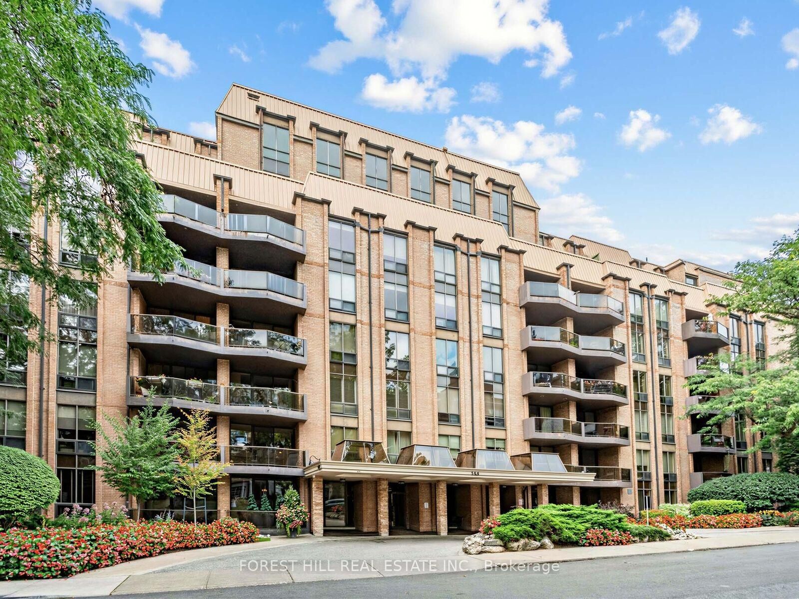 Property Photo:  350 Lonsdale Road 502  ON M5P 1R6 