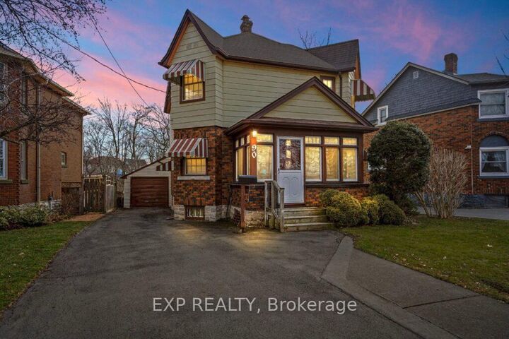 Property Photo:  90 River Road  ON L3B 2R9 