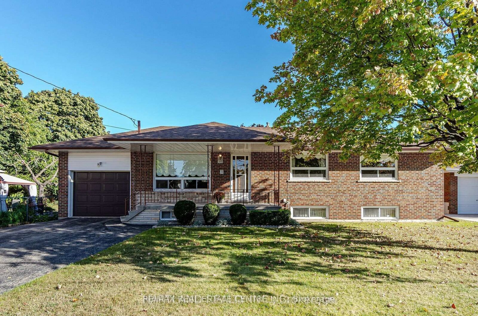 Property Photo: 180 Randi Road Basement ON L5A 1V5