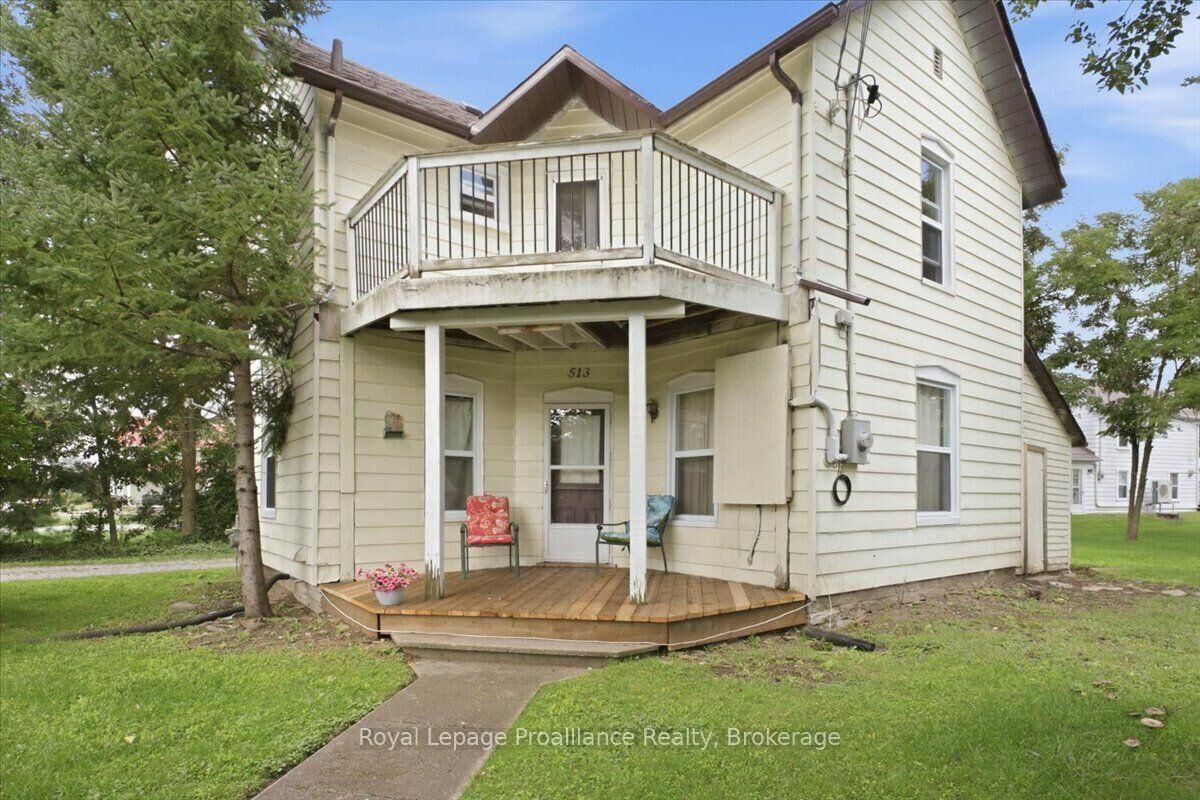 Property Photo:  513 Moira Street  ON K0K 3J0 