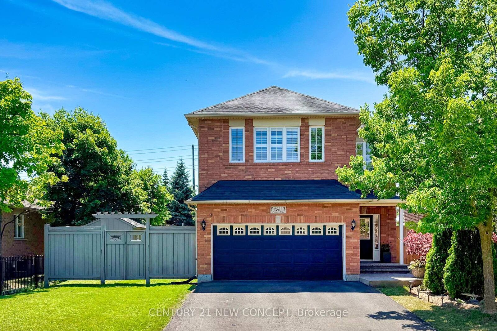 Photo de la propriété:  2587 Carberry Way  ON L6M 4R8 