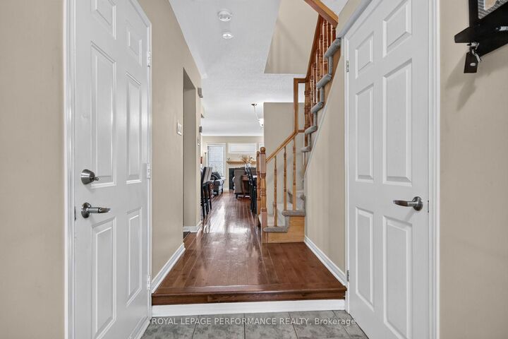 Property Photo:  7 Calaveras Avenue  ON K2J 4Z8 