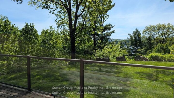 Property Photo:  22-102 Oakridge - Deerhurst Resort Drive  ON P1H 2E8 