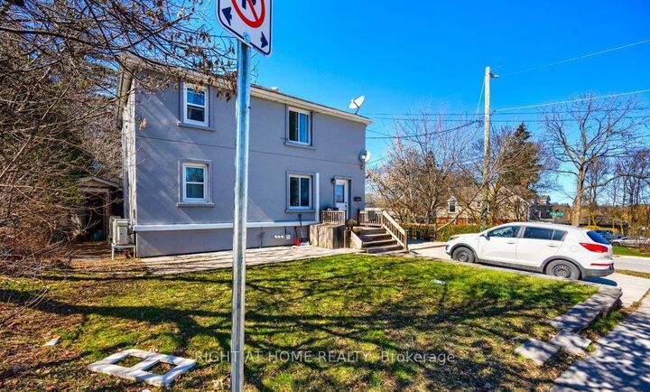 Property Photo:  18 Ewing Street 1  ON L7G 2P7 