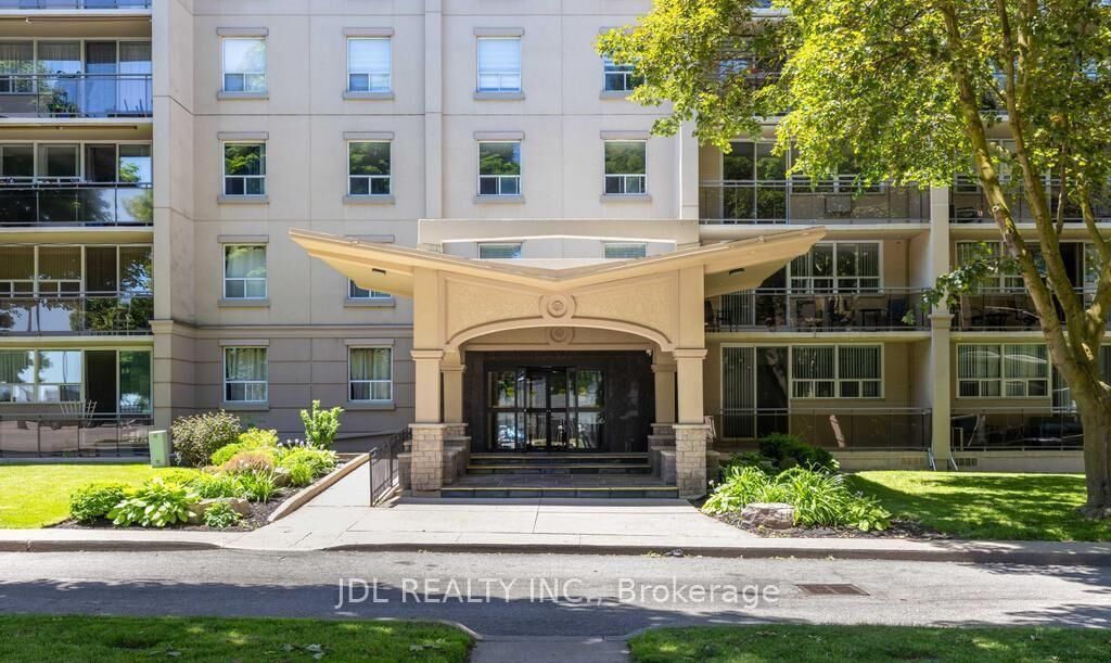 Property Photo:  6400 Huggins Street 908  ON L2J 3G5 