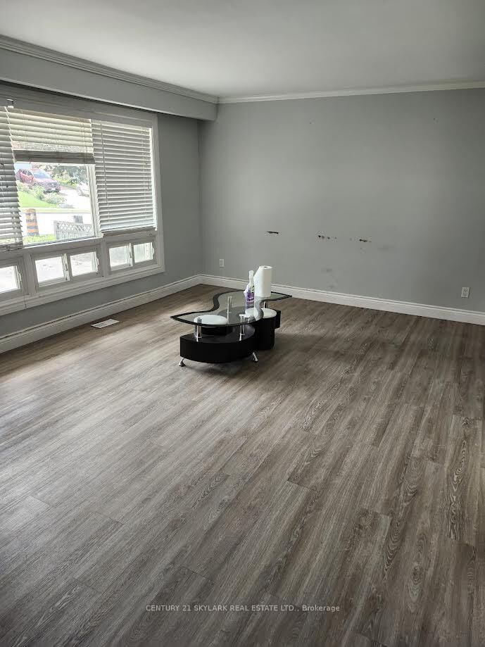 Property Photo:  74 Baldwin Lane  ON L4N 2W3 