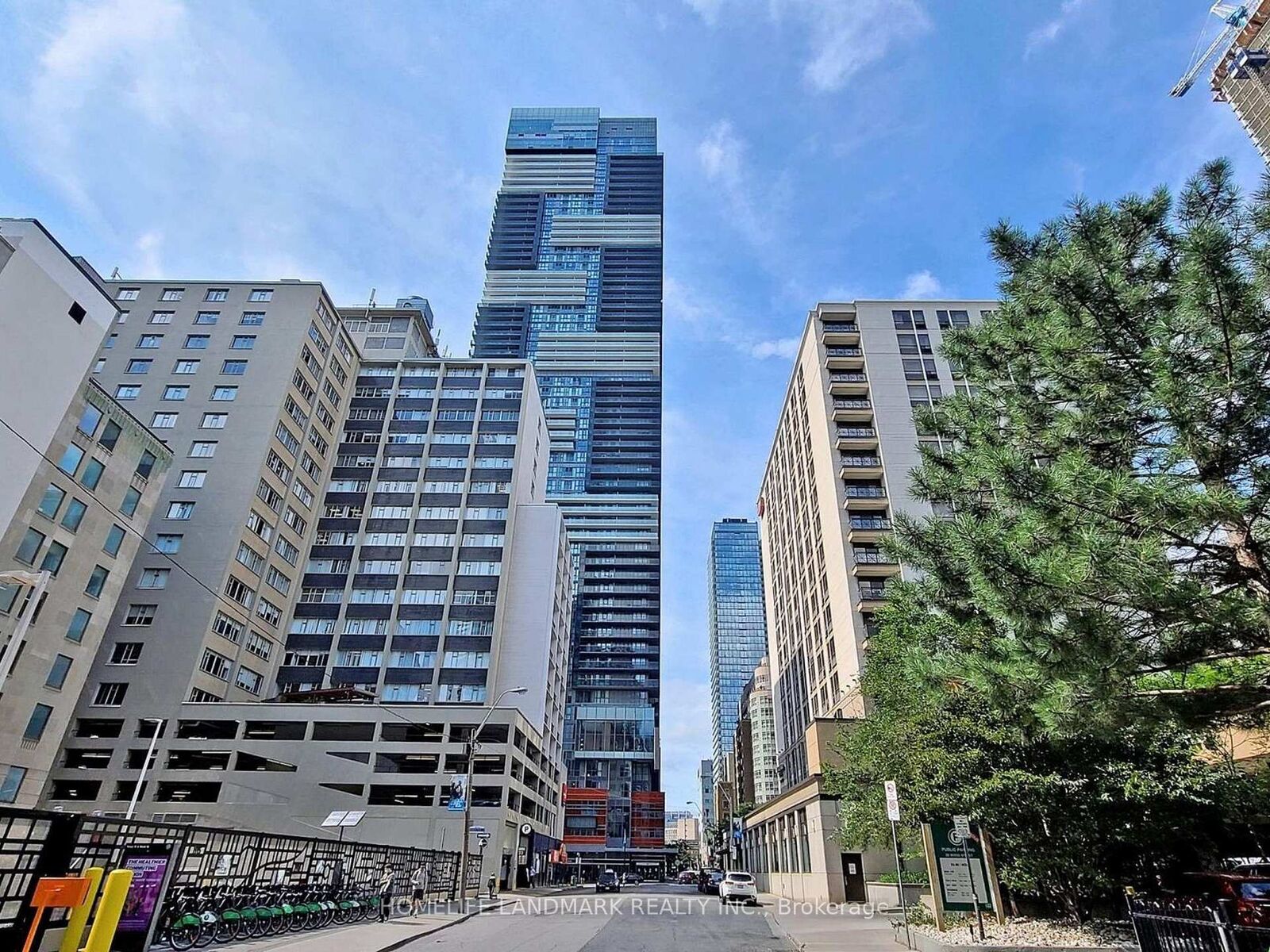 Property Photo:  7 Grenville Street 3806  ON M4Y 0E9 