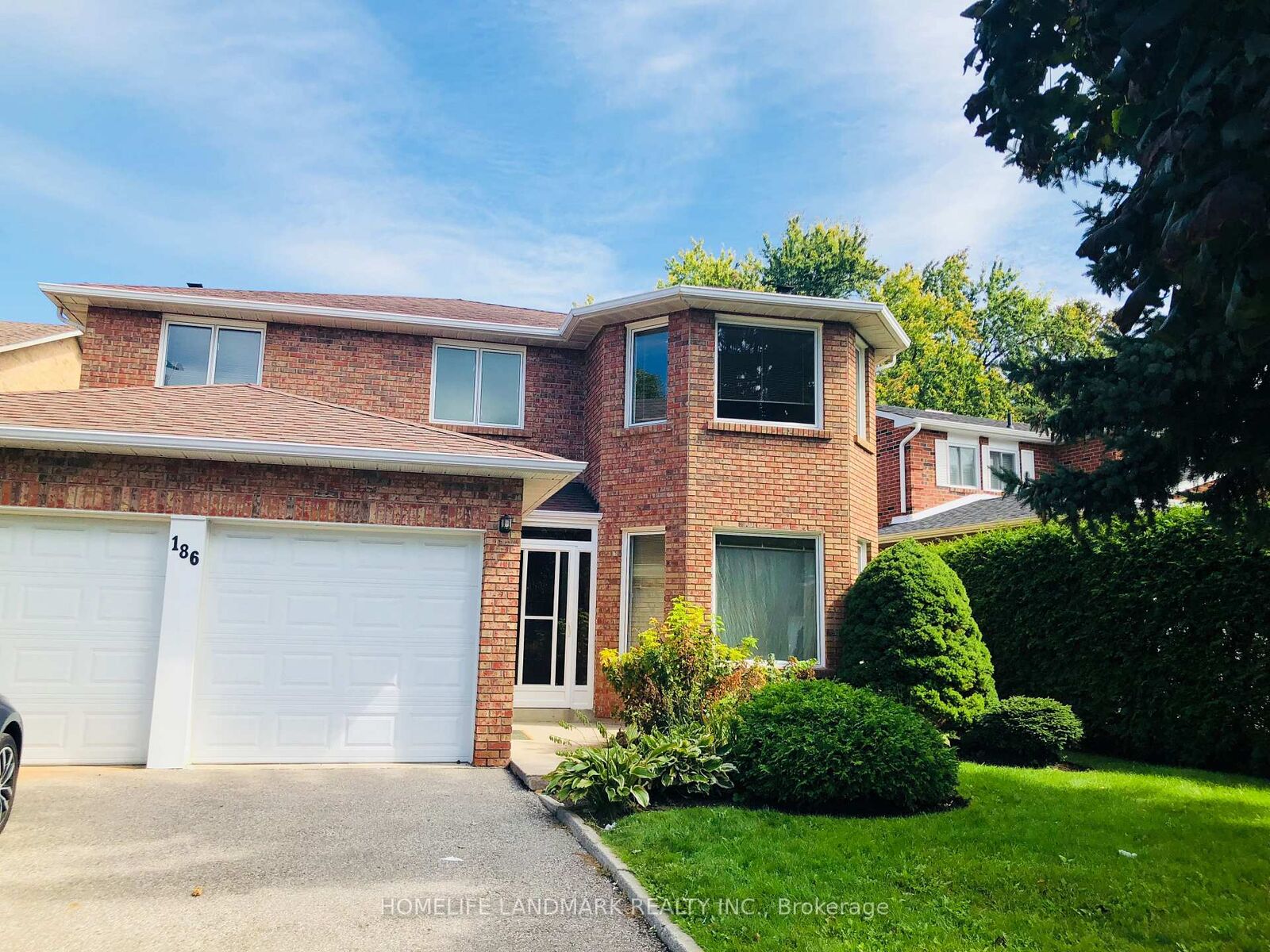 Property Photo:  186 Huntington Park Drive  ON L3T 7A7 