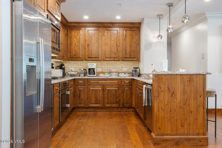 Property Photo:  728 W Lionshead Circle # R303  CO 81657 