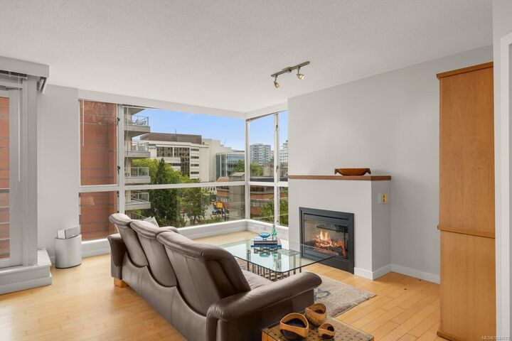 Property Photo: 732 Cormorant St #605 BC V8W 1P8