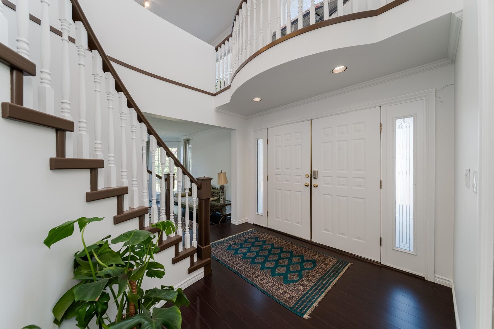 Property Photo:  6522 Holly Park Drive  BC V4K 4Y7 