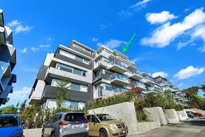 Property Photo:  8080 Oak Street 604  BC V6P 0N1 