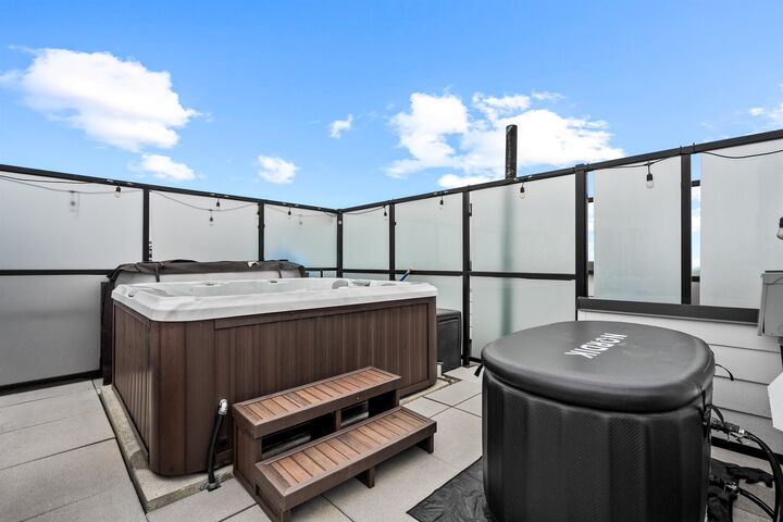 Property Photo:  108 E 8th Street 614  BC V7L 0H1 