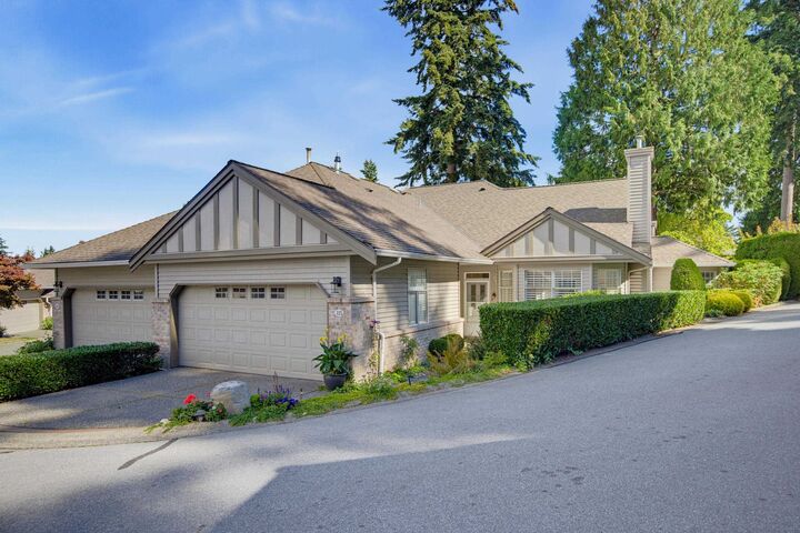 Property Photo:  2533 152 Street 115  BC V4P 1N4 