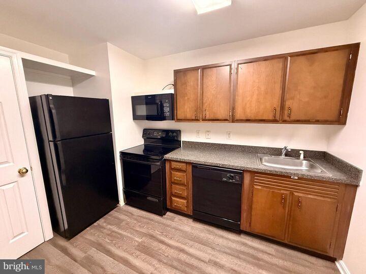 Property Photo: 22665 Van Wert Lane Apt MD 20650