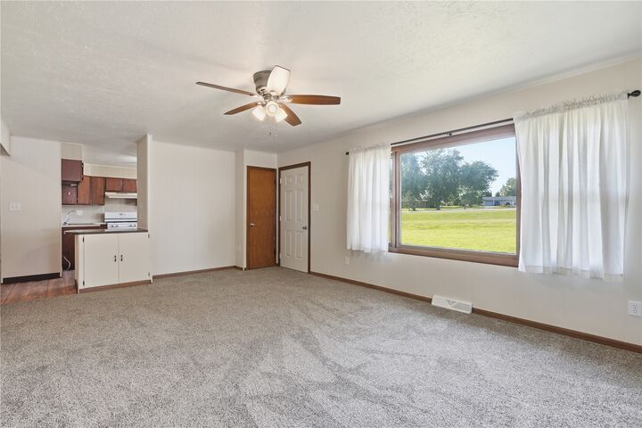 Property Photo:  6900 Williams Blvd  IA 52228 