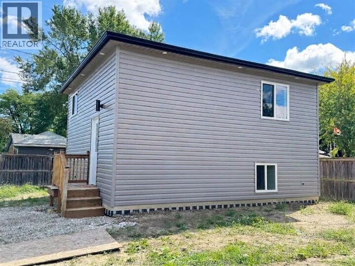 Property Photo:  1904 Buckingham Drive Adu  ON N8T 2B1 