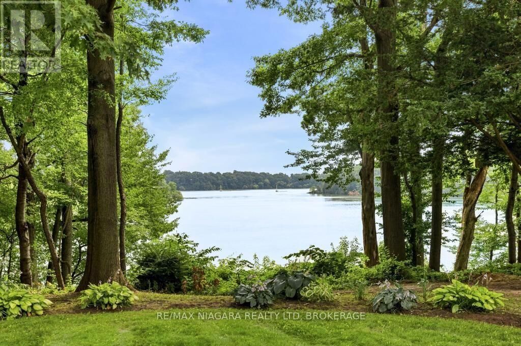 Property Photo:  45 Port Master Drive  ON L2N 6X3 