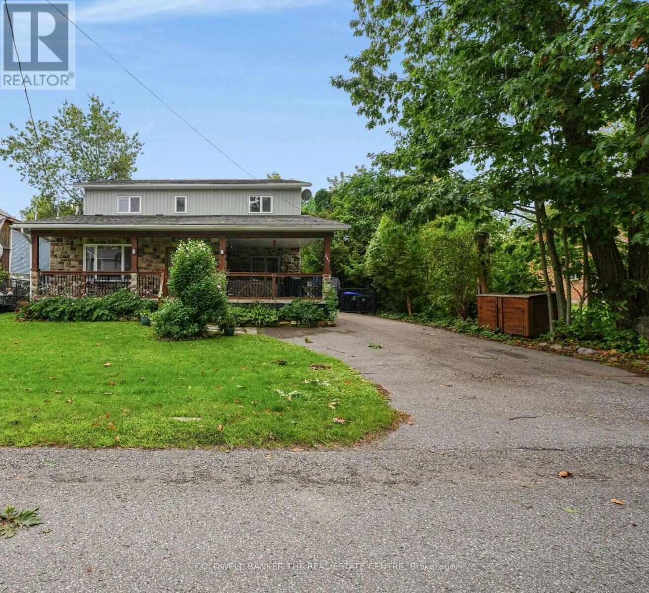 Property Photo:  247 Poplar Avenue  ON L0K 1R0 
