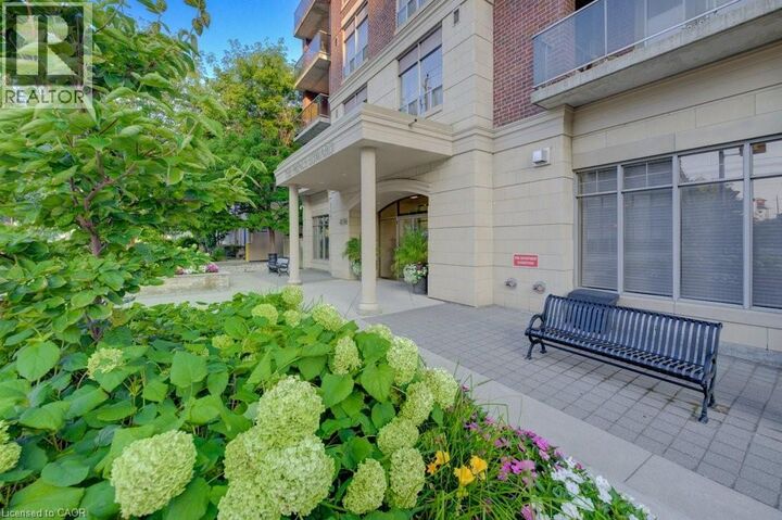 Property Photo:  4196 Dundas Street West 309  ON M8X 0A3 