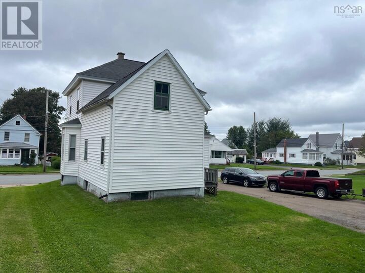 Property Photo:  272 Brunswick Street  NS B2N 2J3 