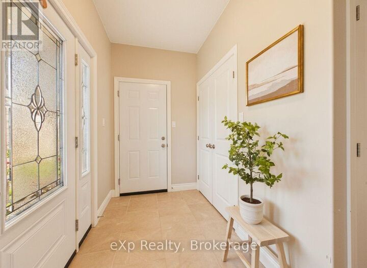 Property Photo: 246 East Grey Street East Unit 20 ON N0H 2L0